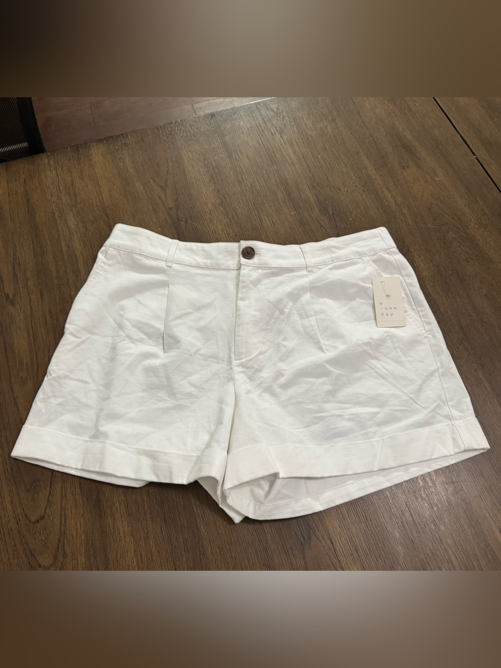 a new day White High-Waist Cotton Shorts